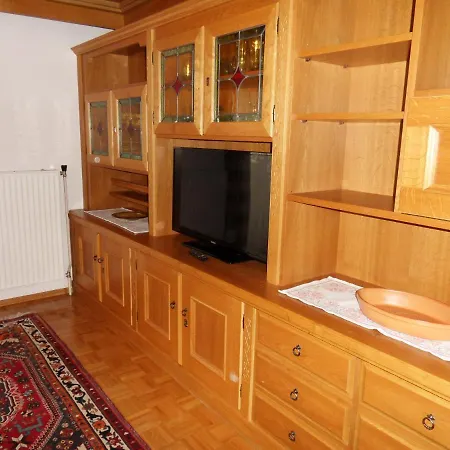 豪斯尔哈特酒店