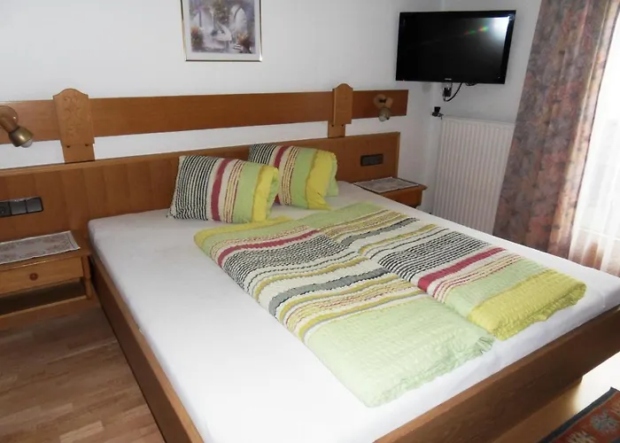 豪斯尔哈特酒店