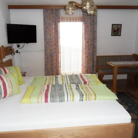 Haus Erhart Apartment Ladis