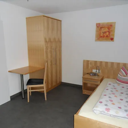 Haus Erhart Apartament Ladis